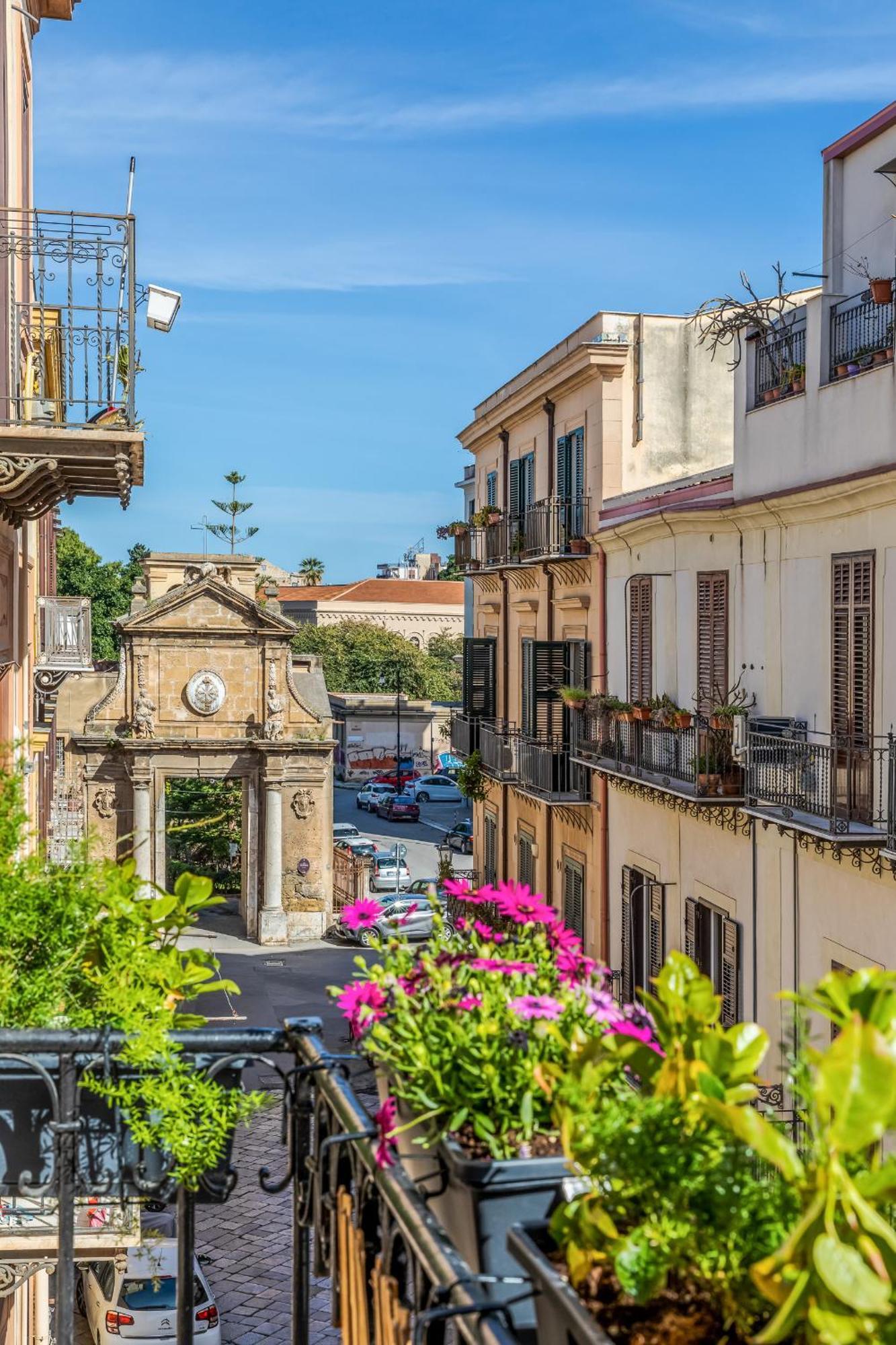 Le Stanze Al Genio Di Darlon Palermo Exterior foto